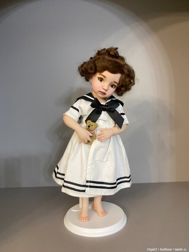 Фарфоровая куколка по молду D. Effner (фото 6)