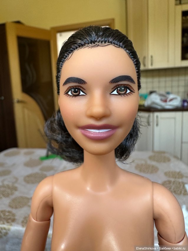 Barbie Роза Паркс на теле мтм (фото 9)