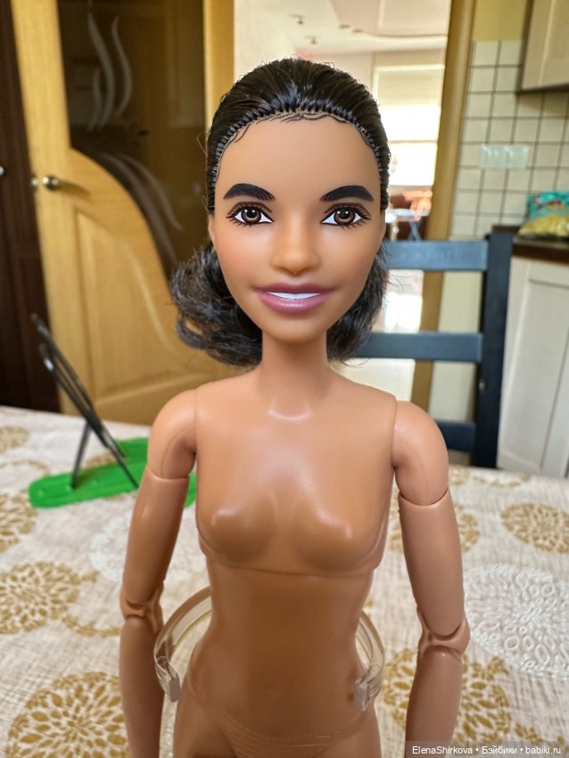 Barbie Роза Паркс на теле мтм (фото 3)