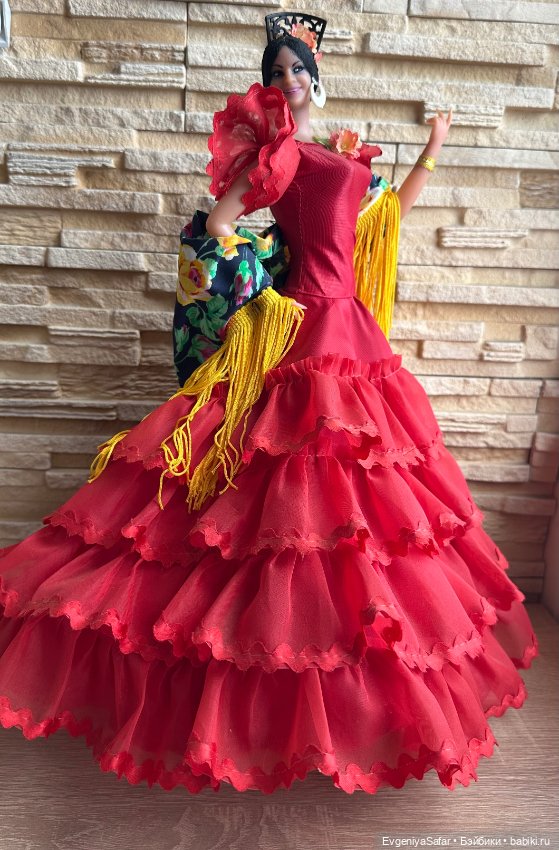 Кукла - испанка, 45 см — Коллекционные фигурки