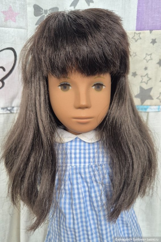 Брюнетка Sasha Morgenthaler (фото 4)