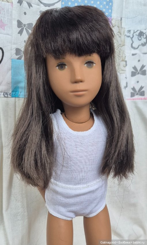 Брюнетка Sasha Morgenthaler (фото 5)