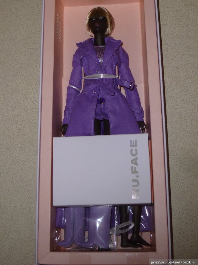 Fashion royalty Nu Face Novae Holographic NRFB