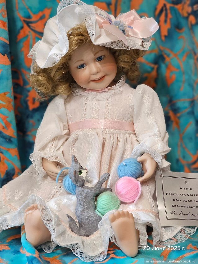 Элани с котенком (389.4) — Фарфоровые куклы (фото 4)