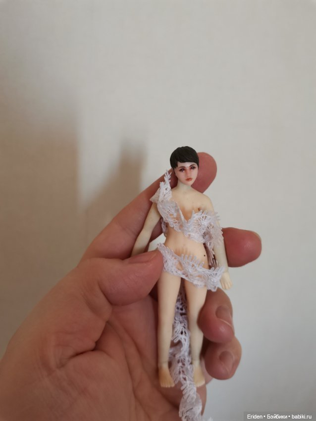 "Микро фицен" силиконовая куколка 3.75" + доп тело (фото 4)