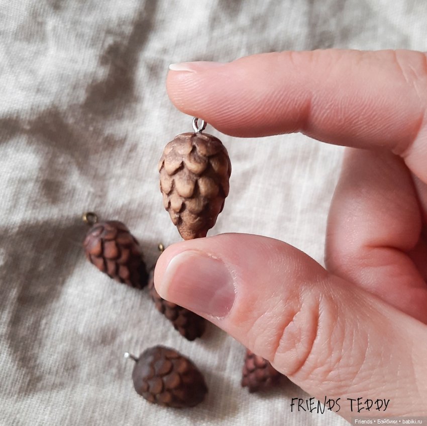 Шишки ручной работы из дерева (фото 3)