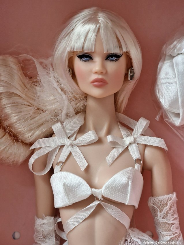 Продам куклу Integrity Toys Yuri Angelic Sound