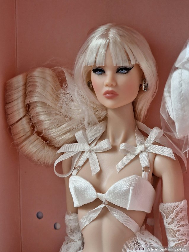 Продам куклу Integrity Toys Yuri Angelic Sound (фото 3)