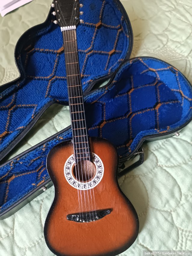 Гитара в кофре — Другие аксессуары для кукол