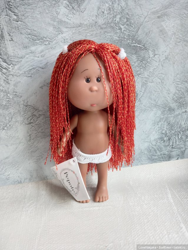 Кукла Nines d'Onil Mia/Мия 23 см