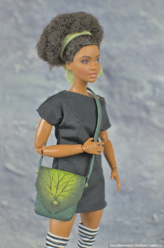 Сумка зеленая из натуральной кожи (фото 2)