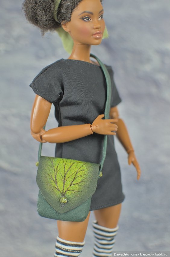 Сумка зеленая из натуральной кожи