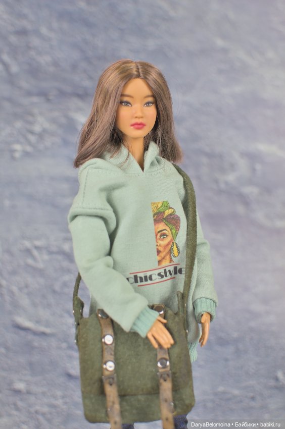 Сумка кожаная цвета хаки — Шляпы (фото 5)