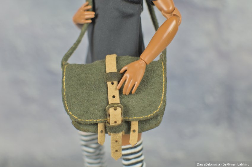 Замшевая сумка формата 1/6 (фото 3)