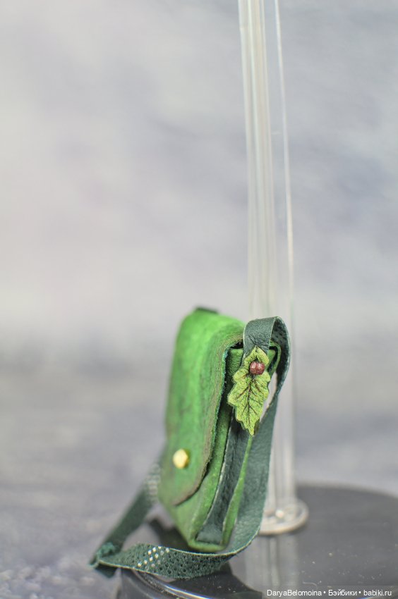 Зеленая сумка из кожи — Шляпы (фото 9)