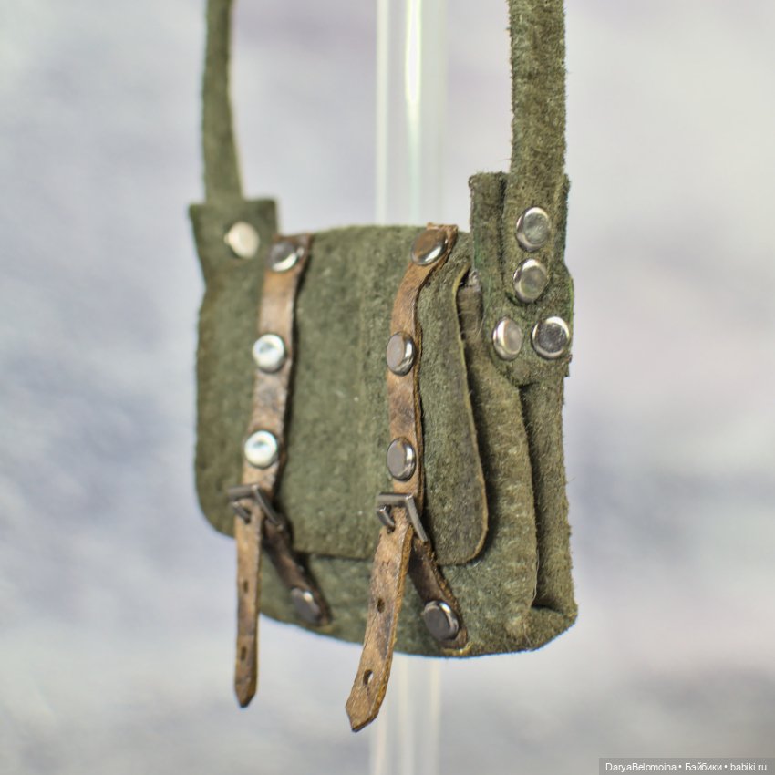 Сумка кожаная цвета хаки — Шляпы