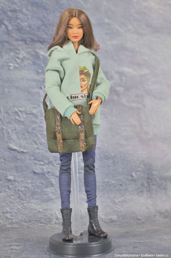 Сумка кожаная цвета хаки — Шляпы (фото 6)