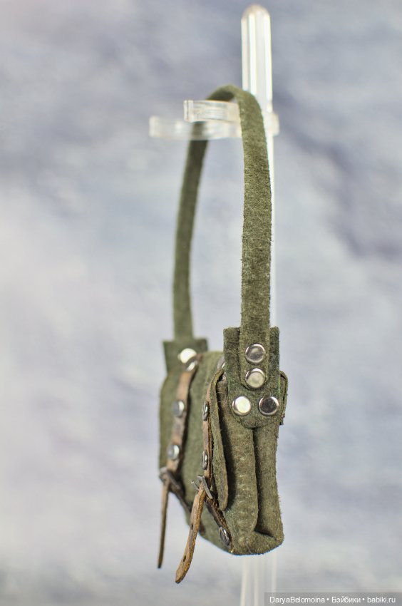 Сумка кожаная цвета хаки — Шляпы