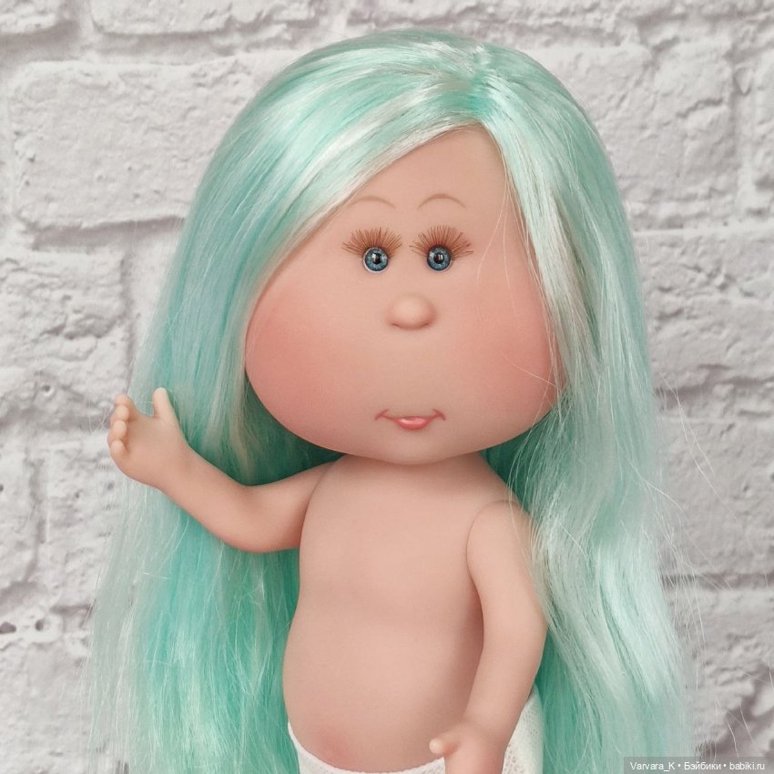 Nines D Onil кукла Мия с бирюзовыми волосами, 30 см (фото 8)