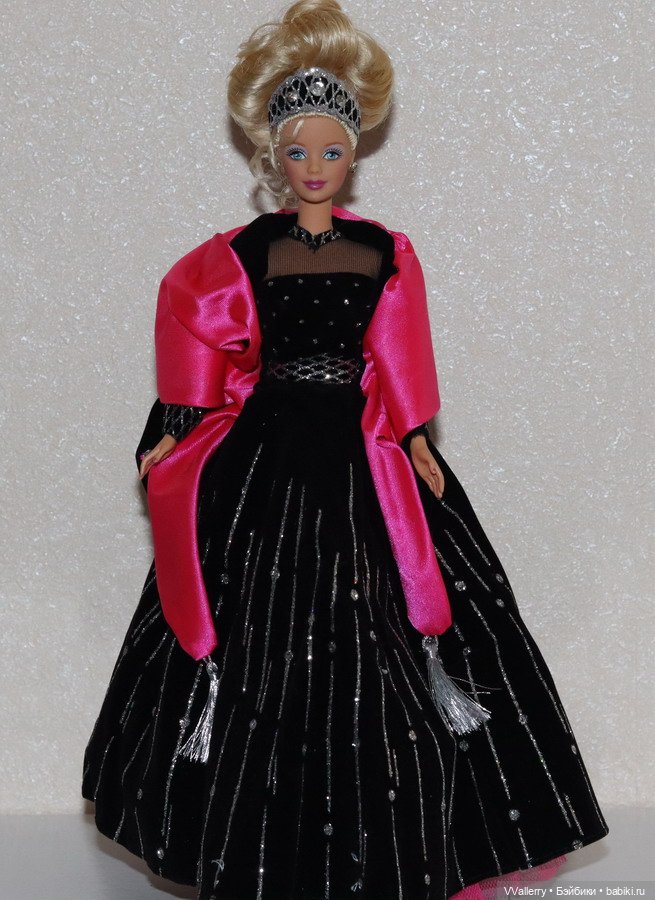 Barbie Happy Holidays 1998