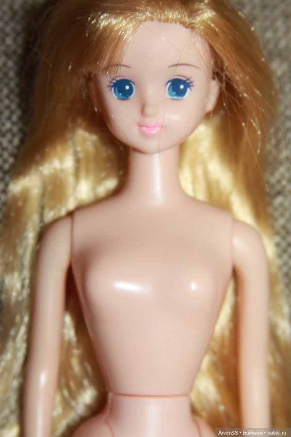 Голова голубоглазой Тимотей комапнии Такара (фото 5)