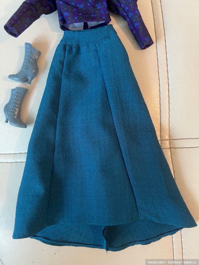 Аутфит Барби Мадам Си Джей ( пышка) (фото 2)