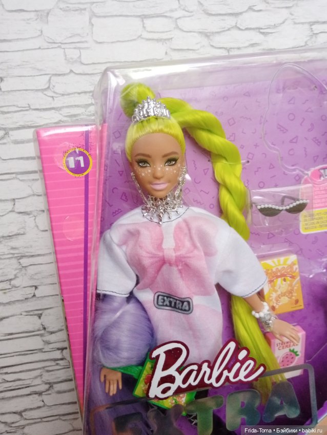 Barbie extra №11 Барби экстра №11 ( #1) зеленые волосы неон Оливия (фото 4)