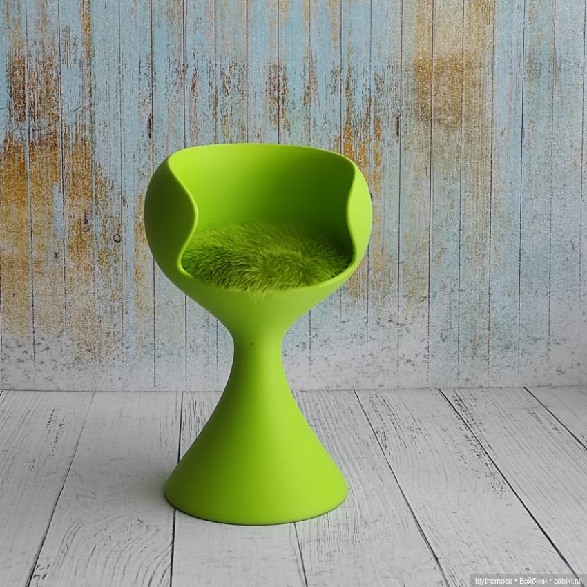 Стул для фотосессий для куклы ростом до 20 см