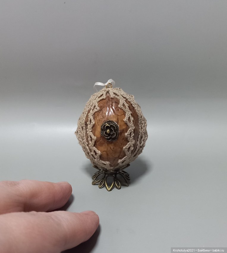 Микро зайка в орешке — Авторские игрушки (фото 2)