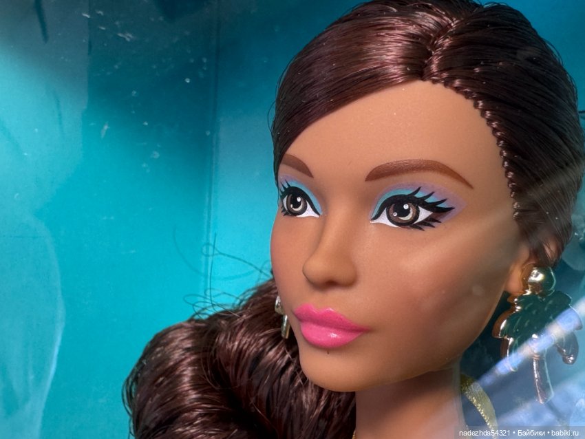 Тереза ​​к 35-летию Барби (фото 6)