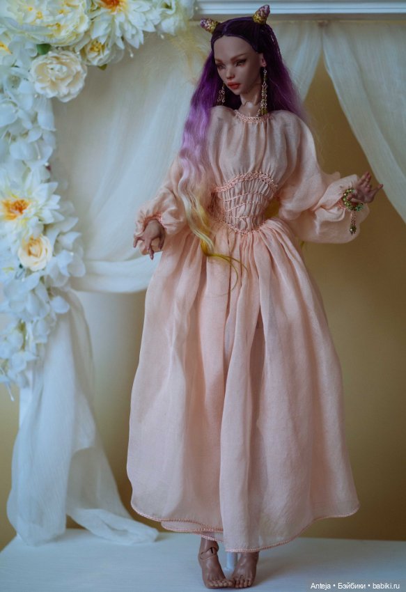 Шелковая пляжная туника для кукол 1/4 Химера Лосева Тендер