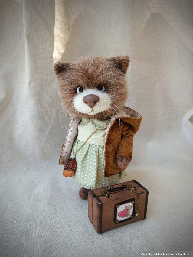 Чемодан с мишкой — Шляпы (фото 8)