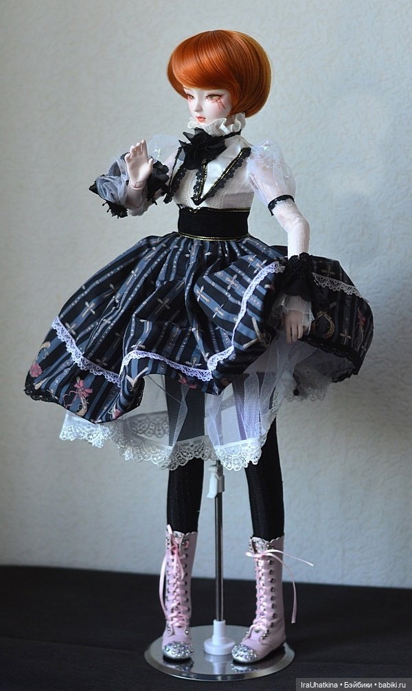 Подставки металлические разборные для шарнирных кукол и bjd (бжд) 1/3+, 1/3, 1/4