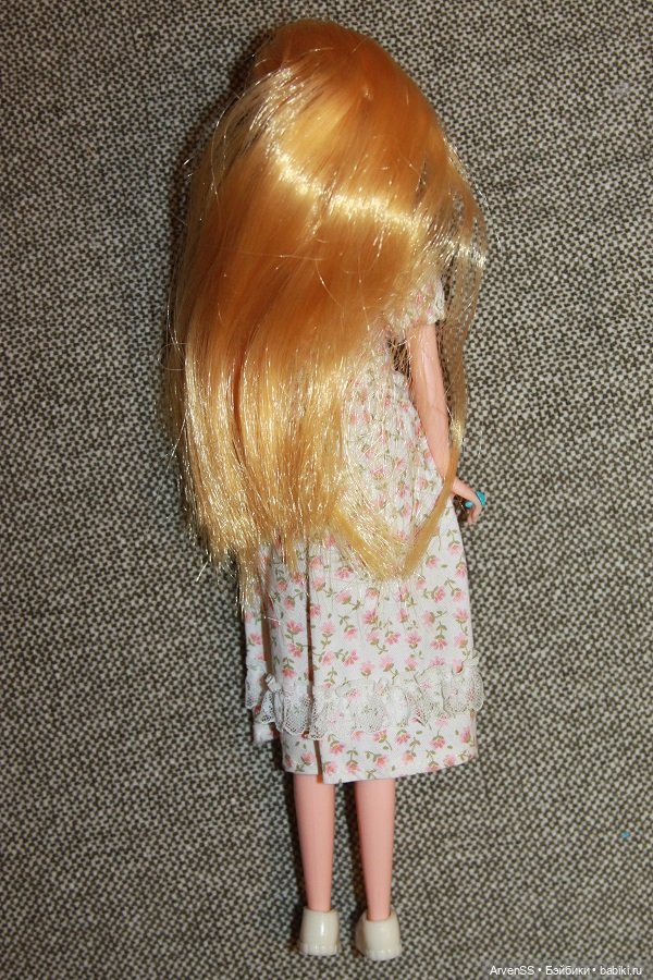 Винтажная ранняя зеленоглазая Флора компании Такара (фото 3)