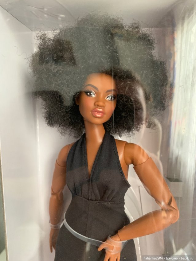 Barbie SIGNATURE LOOKS — Игровые куклы (фото 2)