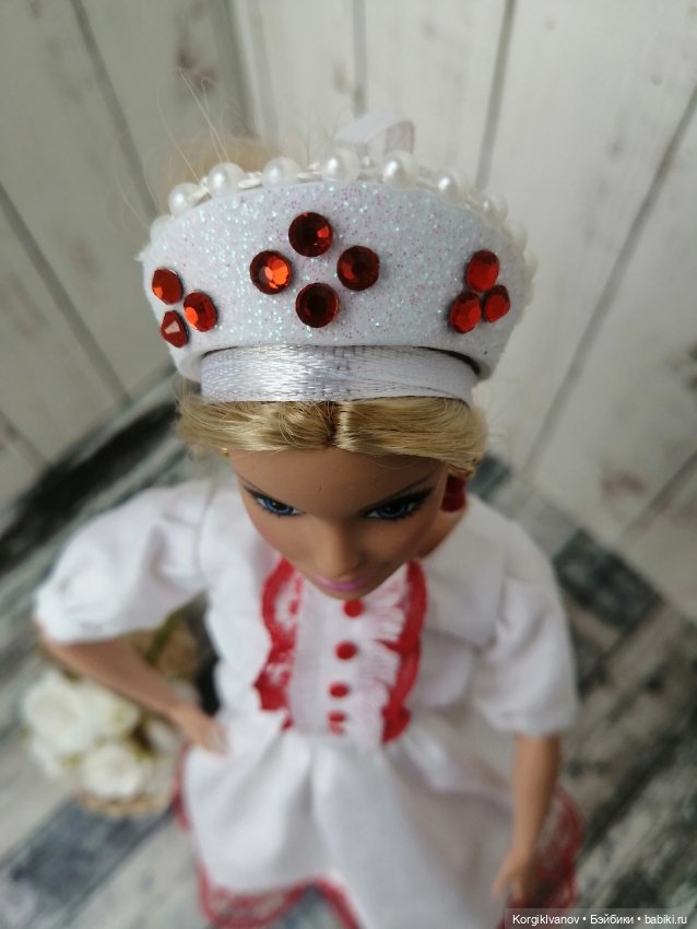 Нарядное платье в русском стиле (фото 3)