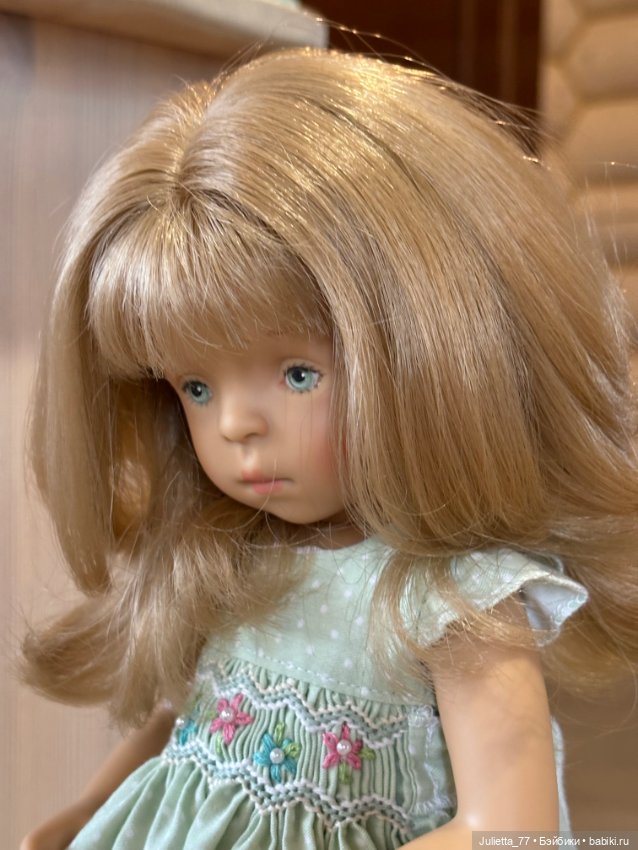 Минуш (Minouche) с авторской росписью и автографом Sylvia Natterer (фото 3)