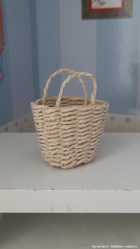 Корзинка — Миниатюра для кукол (фото 2)