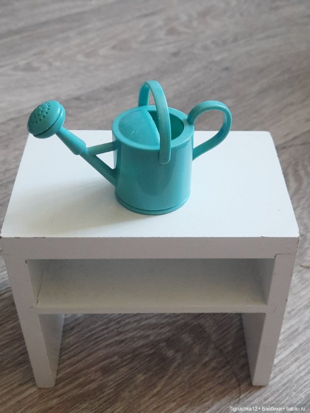 Голубая лейка — Миниатюра для кукол