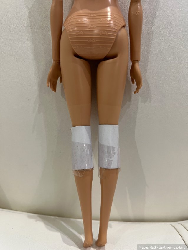 Тело Барби Марго в комбинезоне (фото 6)