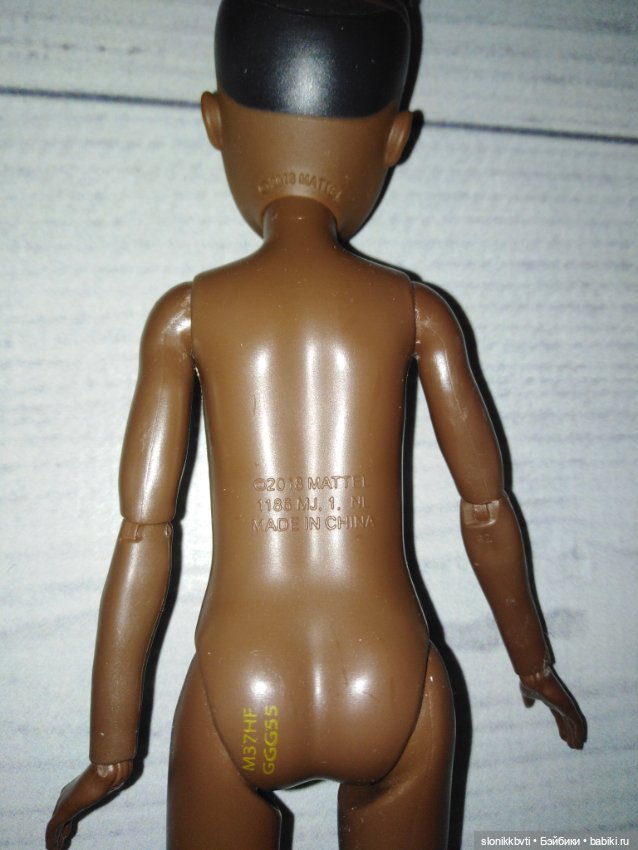 Шарнирная кукла Creatable Word (фото 3)