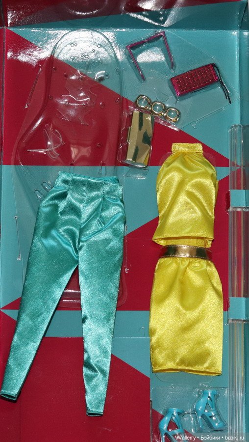 Аутфит Лины Looks — Одежда для кукол