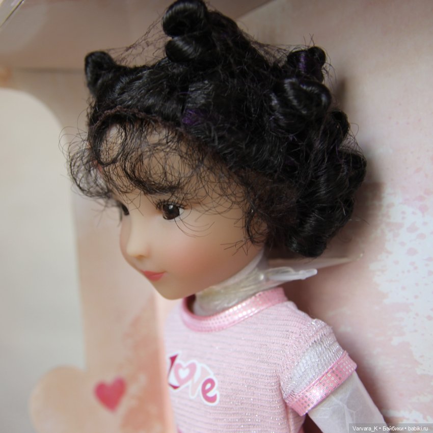 Ruby Red Siblies Кукла Минни, 31 см (фото 5)