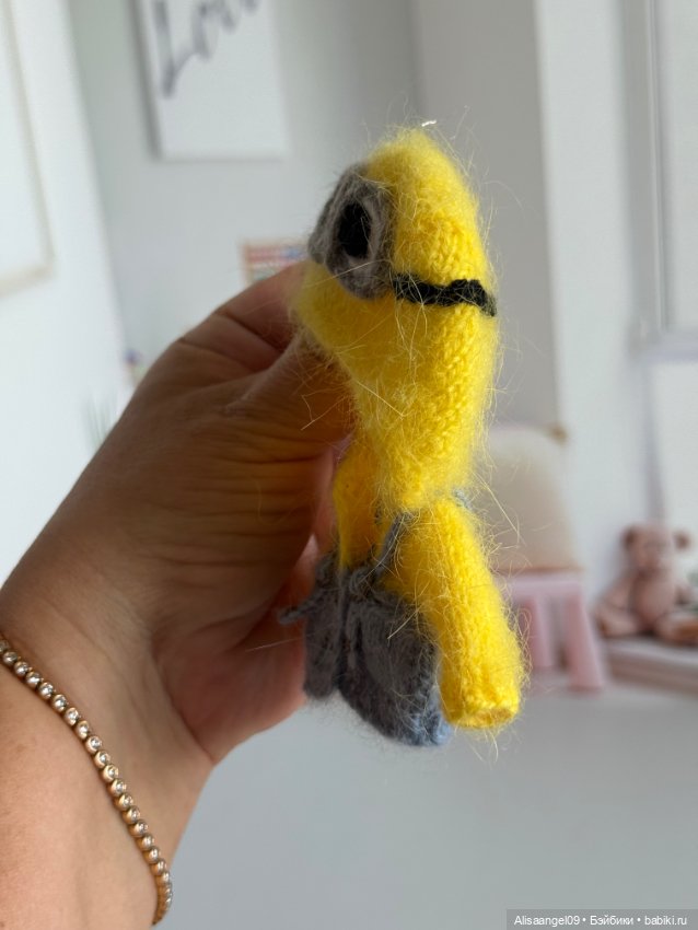 Два аутфита миньоны на об 11