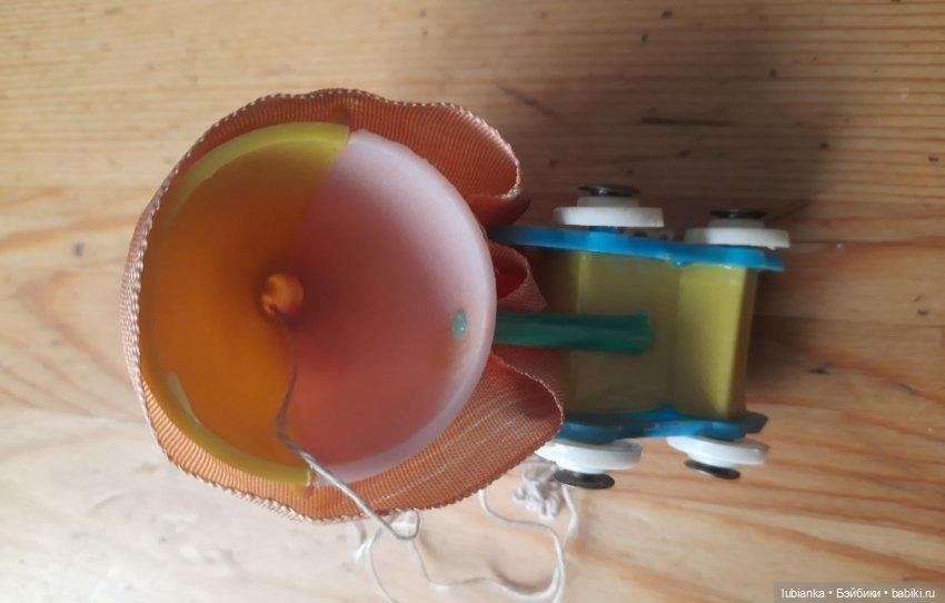 Дама с коляской — Антикварные игрушки (фото 4)