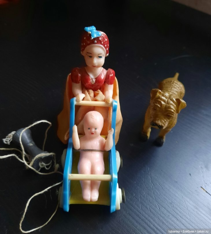 Дама с коляской — Антикварные игрушки (фото 8)