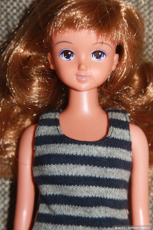 Винтажная подружка Дженни тановая New Флора на теле с шейным шарниром (фото 2)