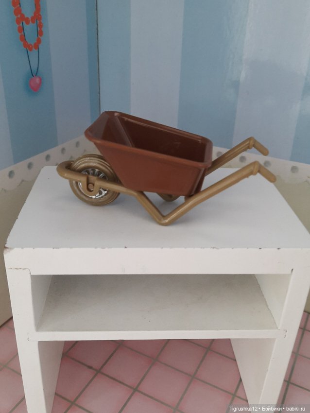 Садовая тачка — Миниатюра для кукол (фото 5)