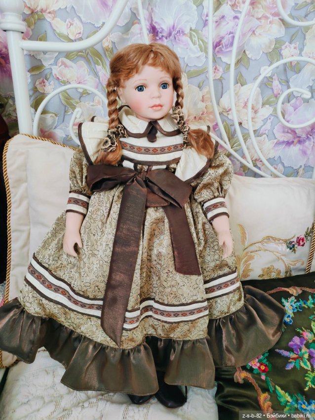 Красивая винтажная фарфорка