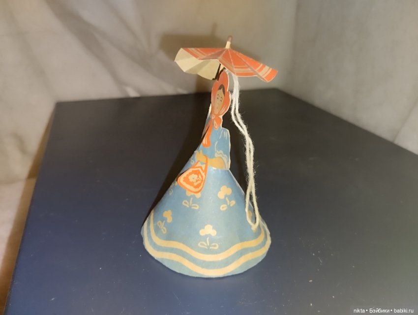 Старая советская елочная игрушка Сделай сам! Бумажная Девушка с зонтиком (фото 4)